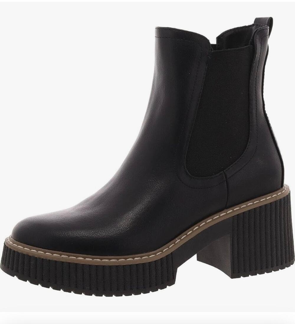 DV by Dolce Vita Darcel Chelsea Lug Boot Black SZ 9